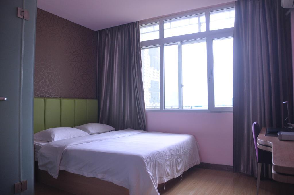 Yangshuo Harbour View Hotel Extérieur photo