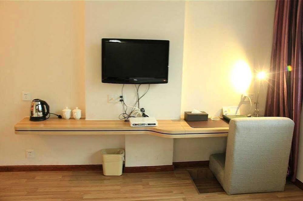 Yangshuo Harbour View Hotel Extérieur photo